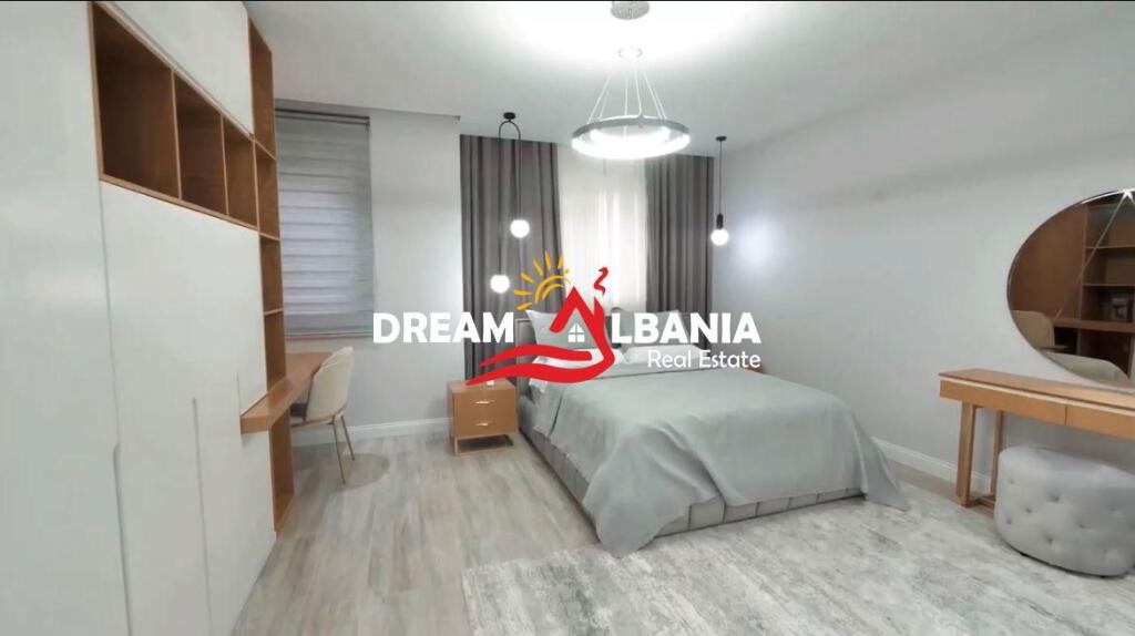 Jepen me qera dy super vila 2-kateshe ne Koder Kuqe ne Tirane (ID 4251308)