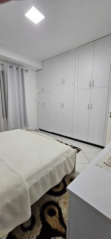 📍 Apartment 1+1 with parking for rent at the Beach, Durres