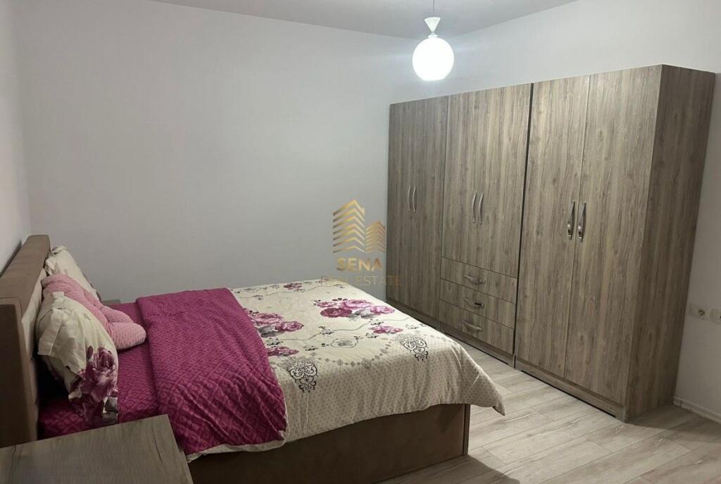 Rent, Apartment 1+1, Zogu I Boulevard, 60,000 Leke