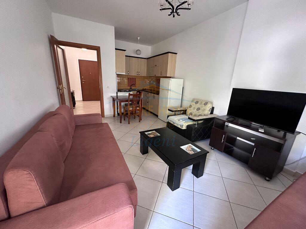 Qera, Apartament 1+1, Liqeni I Thate, Tirane.