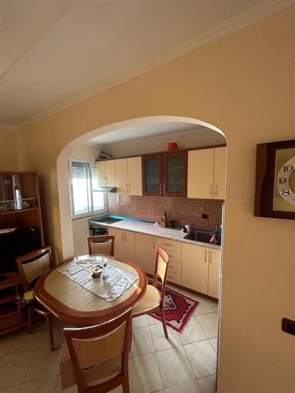 Apartament 2+1 me qera tek Restorant Alteo Varri i Bamit