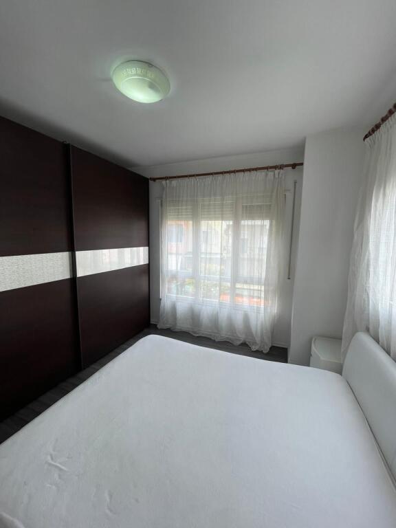 Rent Apartment 2+1 Pranvera Square, Center, Durres