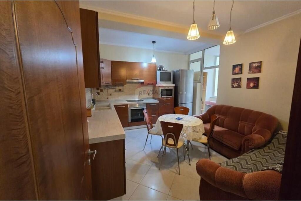 Apartment for rent 3+1+2 Paris Commune