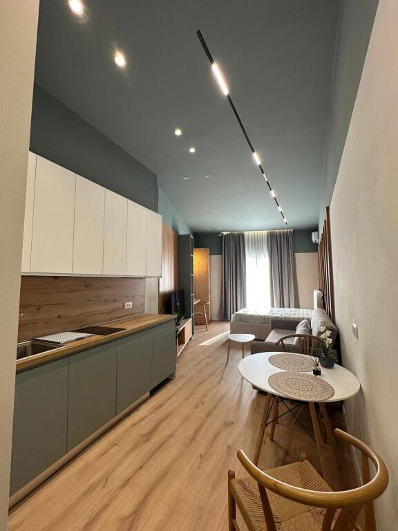 Shitet Apart-Hotel modern me 5 studio të ndara, ideale për investim turistik dhe afatgjatë. 🌊 Pamje fantastike nga deti &amp; projekti i ri Dubai Marina