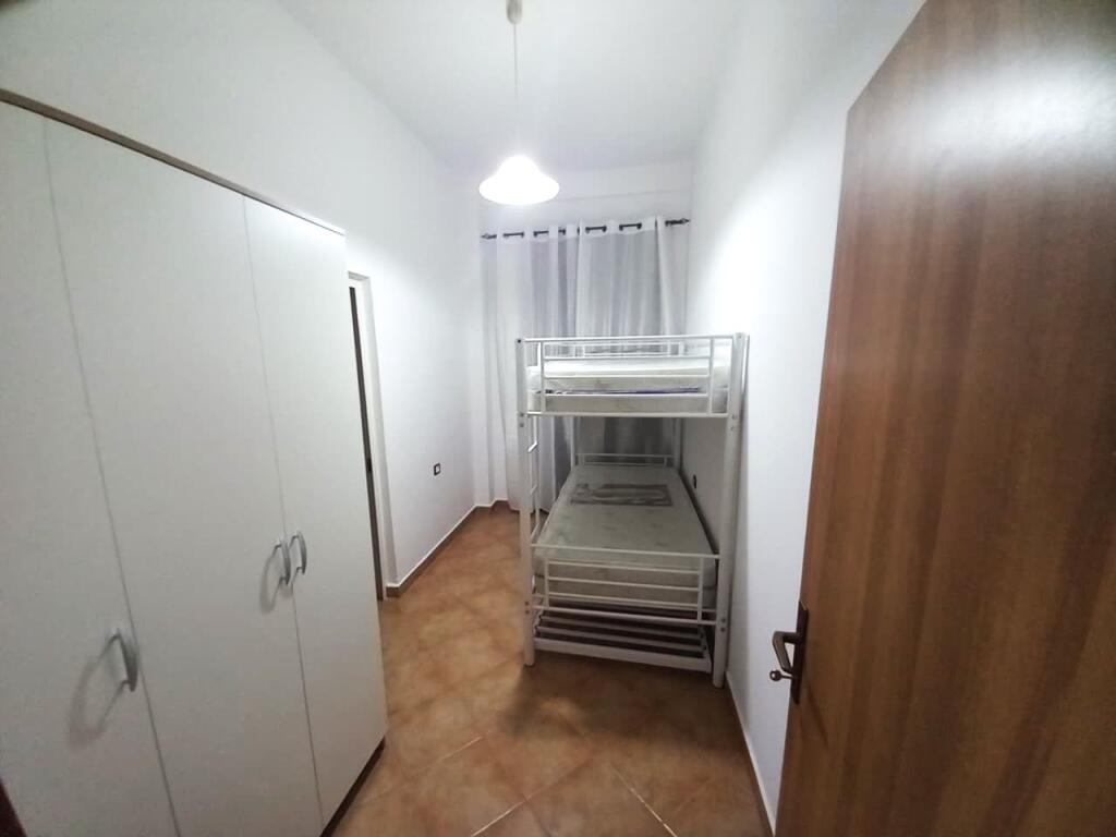 🏢Fresk,prane Bar Deliu jepet me qera apartament 2+1+2+post parkimi,i mobiluar, 40,000Leke