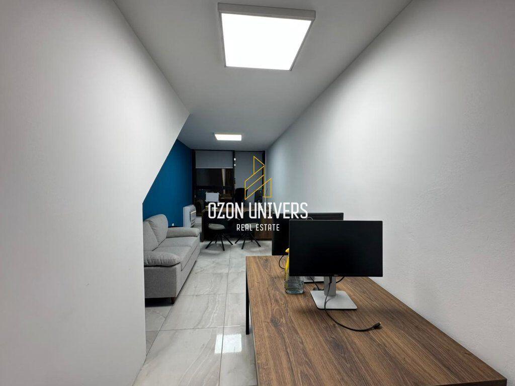 Business premises for rent, on the main road in Myslym Shyr!