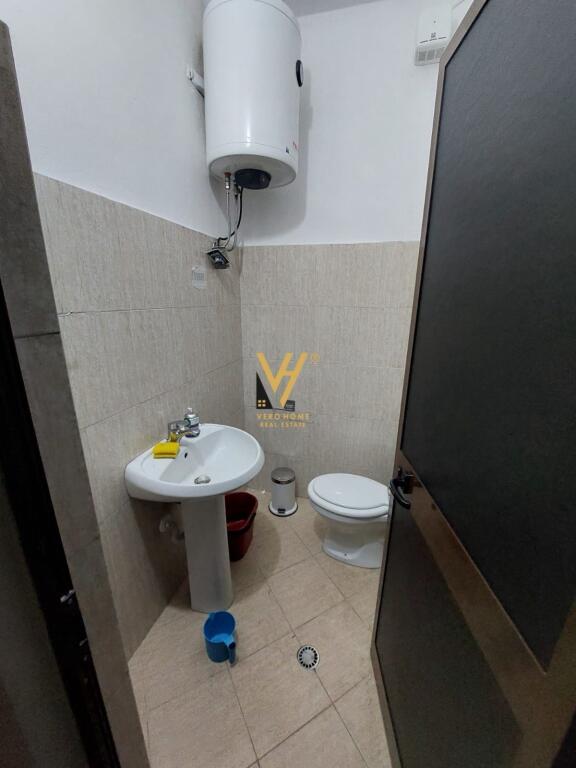 SHOP FOR RENT 60 M2 ON PJETER BUDI STREET 40,000 LEKE