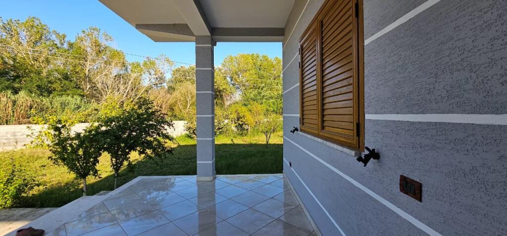 🏡 Shitet Shtëpi Private me Tokë – Ballias, Shijak
