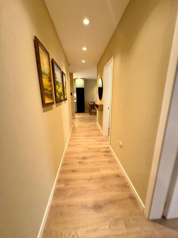 📣 QERA SUPER Apartament 2+1 📍 Rruga e Elbasanit, Prane Fakultetit Ekonomik ✨