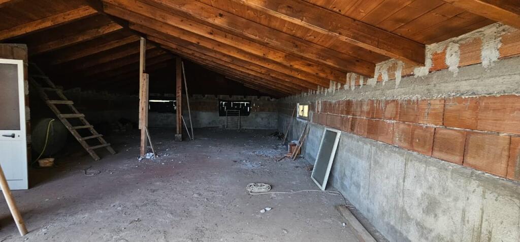 🏡 3-STOREY VILLA FOR SALE POLICE DURRES