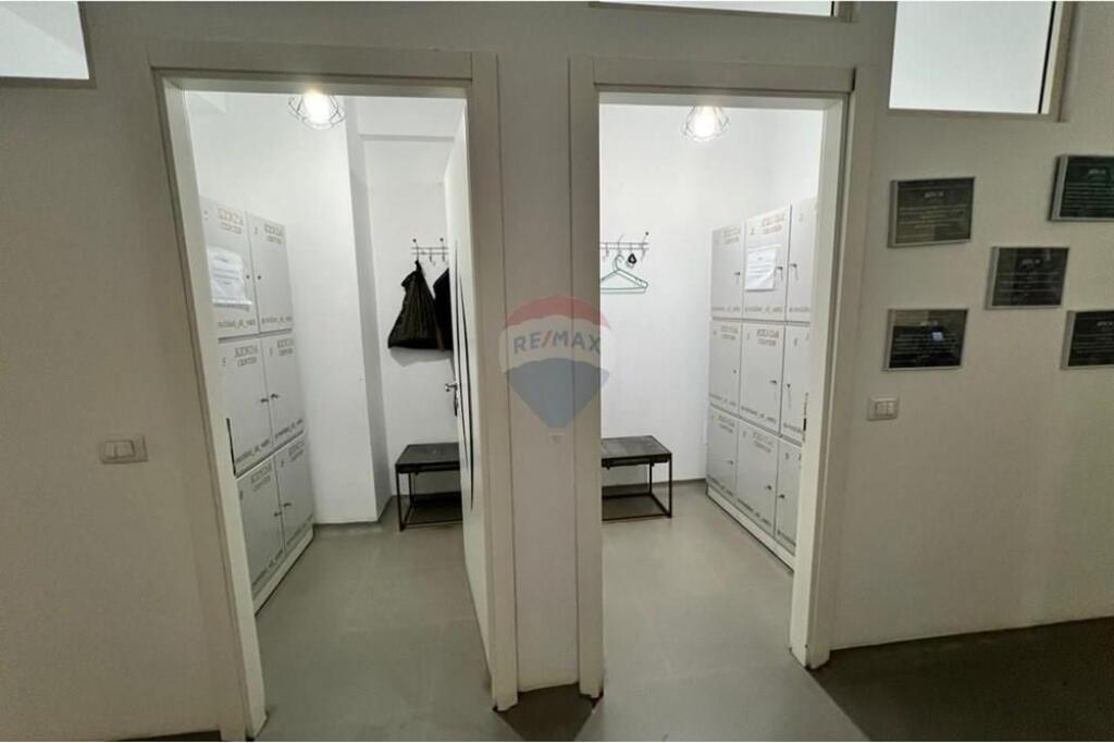 Negozio in affitto vicino al Lago Secco!