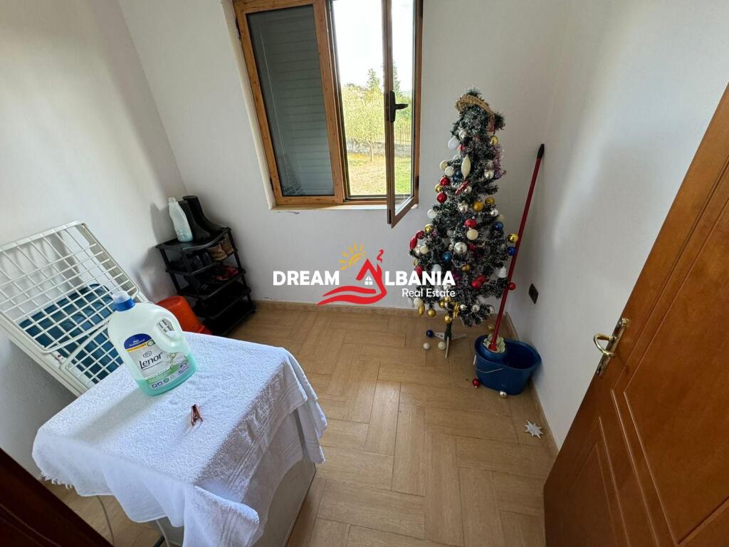 Villa di 3 piani in affitto tra Ndroq e Peza e Vogel, Tirana (ID 4251334).