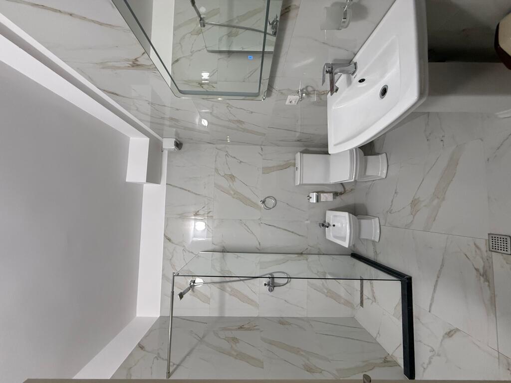 APARTMENT 2+1 FOR RENT NEAR BAJRAM CURRI SCHOOL AT THE BEACH, DURRES !