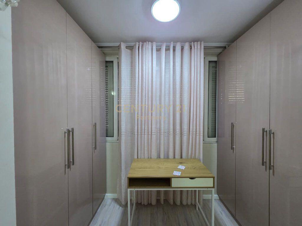 2+1 Apartment For Rent in the Center of Tirana - 900€ | 76 m² 900 € /Month Total Area  76m2