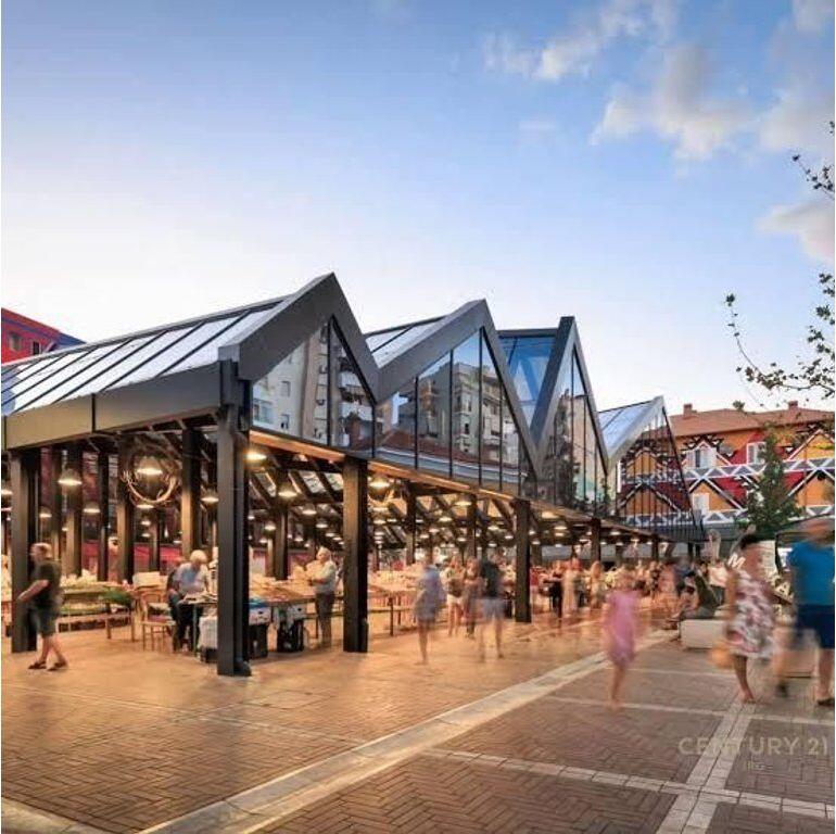 APARTAMENT TEK PAZARI I RI PER SHITJE! 650,000 € Sip. Totale  257m2