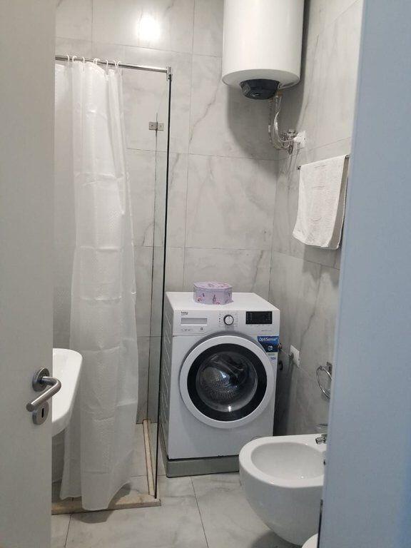 Appartamento 1+1 in Affitto a Ali Demi, Tirana 450 € /Mese