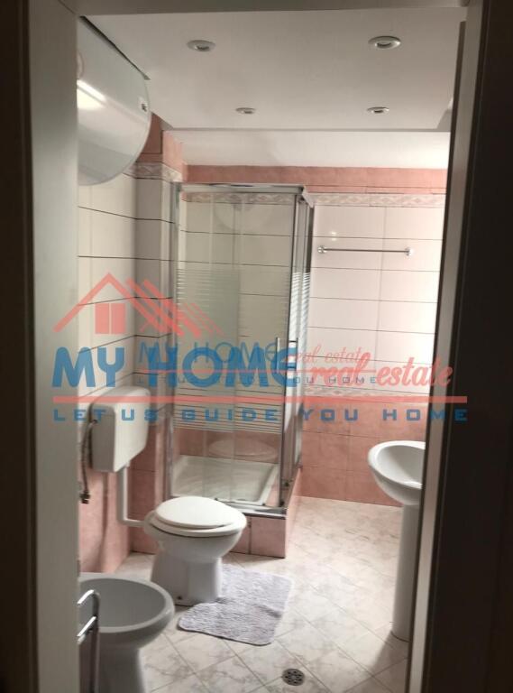 Appartamento 3+1 in Affitto Via Sulejman Pasha vicino alla Piazza a Tirana