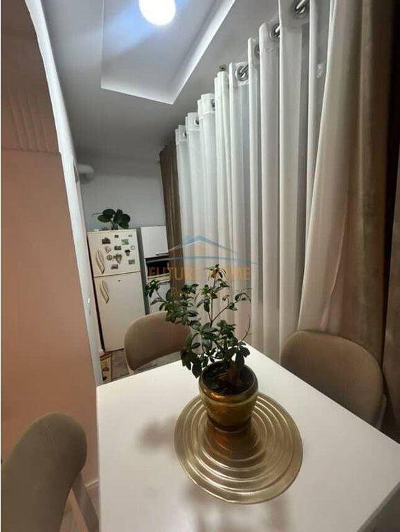 Apartament me qera 2+1, Porcelan, Tirane