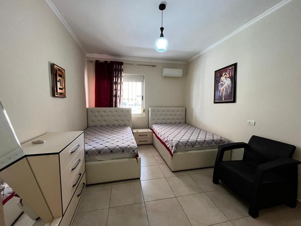 Apartament 2+1+2 për qira - Pelikani- Plazh Durres