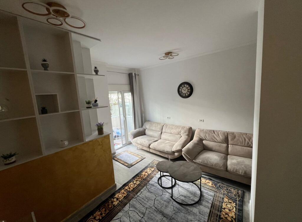 SHITET APARTAMENT  1+1 ILIRIA DURRES • Siperfaqe Tot. 72 m2