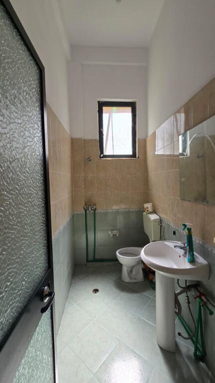 Ambient per zyra me siperfaqe 70 m2