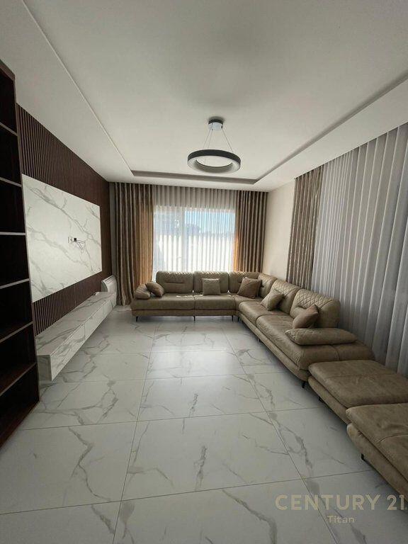 Apartment 2+1 for sale in Kamez 120,000 €