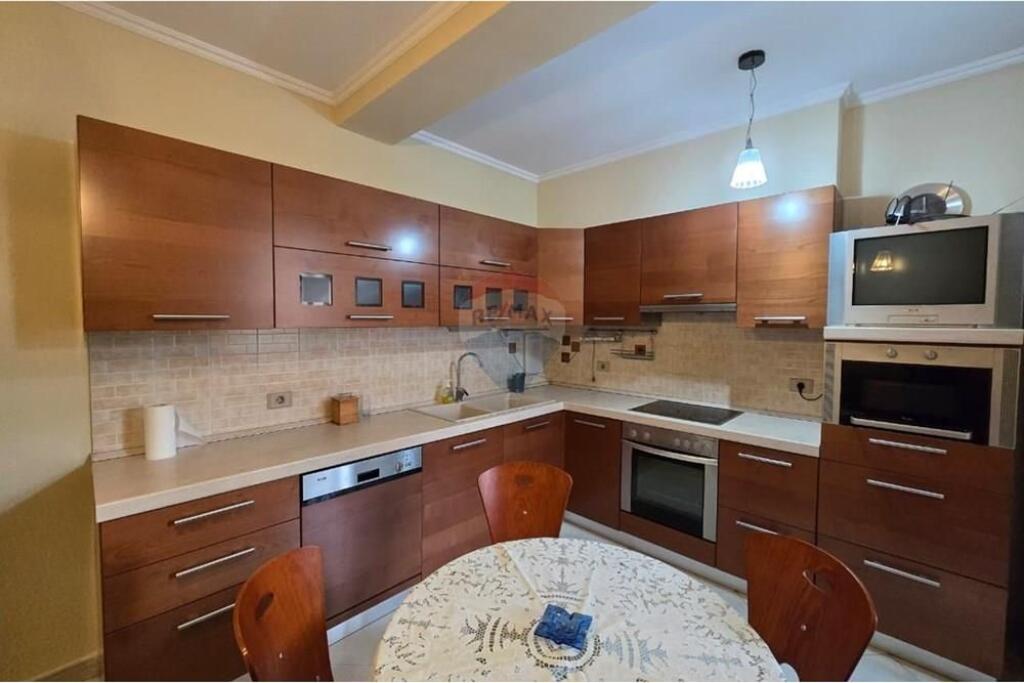 Apartment for rent 3+1+2 Paris Commune