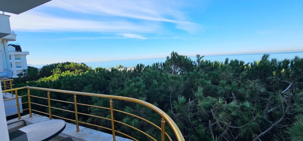 🏖️ Appartamento di Lusso 2+1 in Vendita Vista Mare &amp; Piscine Golem