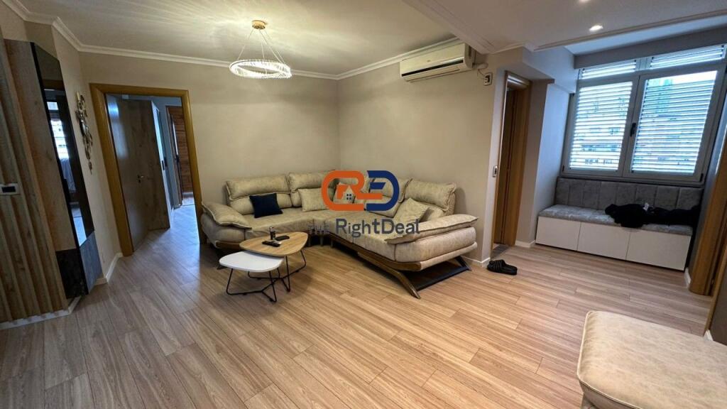 A Myslym Shyri, Vendesi in Vendita Appartamento 2+1 Totalmente Investito!!!