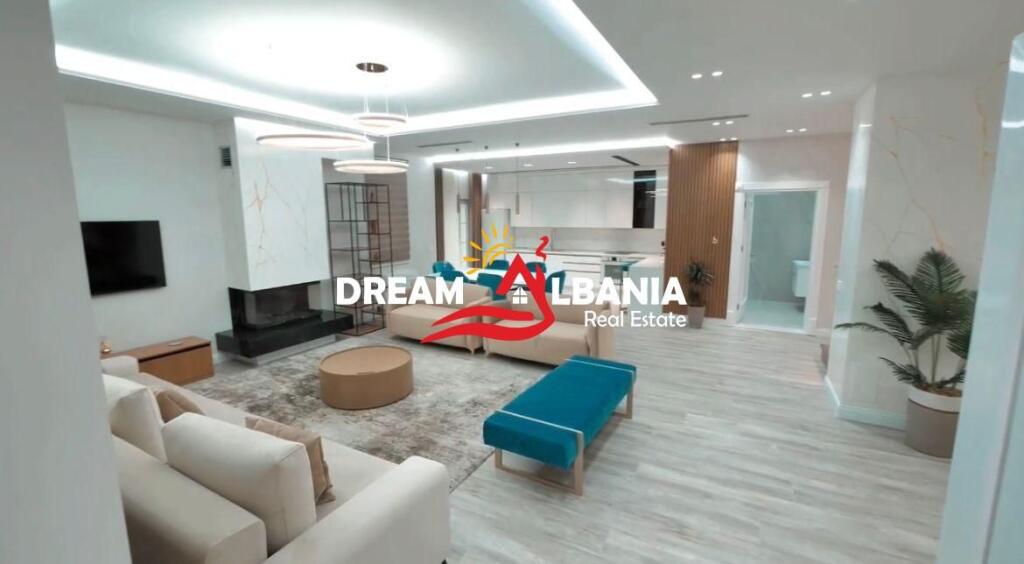 Jepen me qera dy super vila 2-kateshe ne Koder Kuqe ne Tirane (ID 4251308)