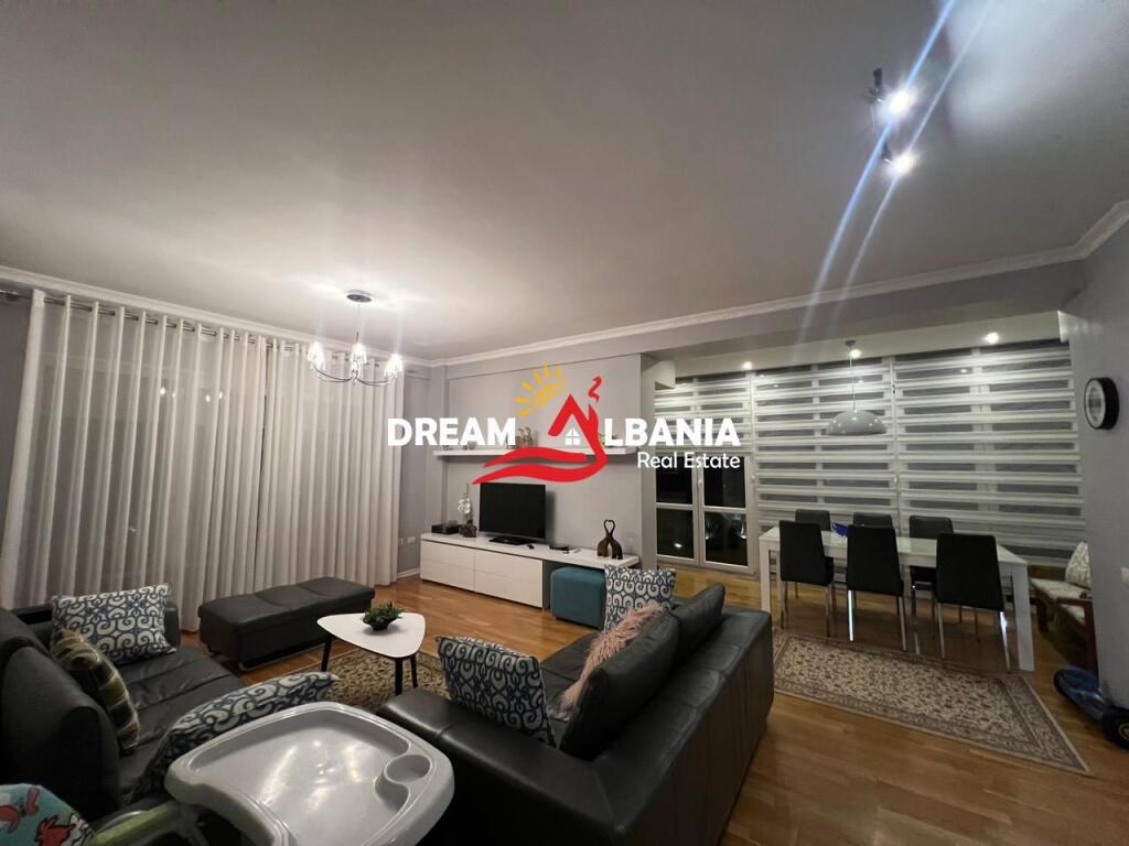 Apartment 2+1+2 for rent on Peti Street near the Zoological Garden Id(42215431)