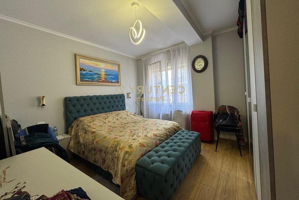 SHESIM APARTAMENT 1+1 - PRANE RRETHIT ASTIR