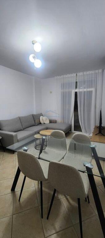 Affitto, Appartamento 1+1, Ex Esposizione, Tirana.