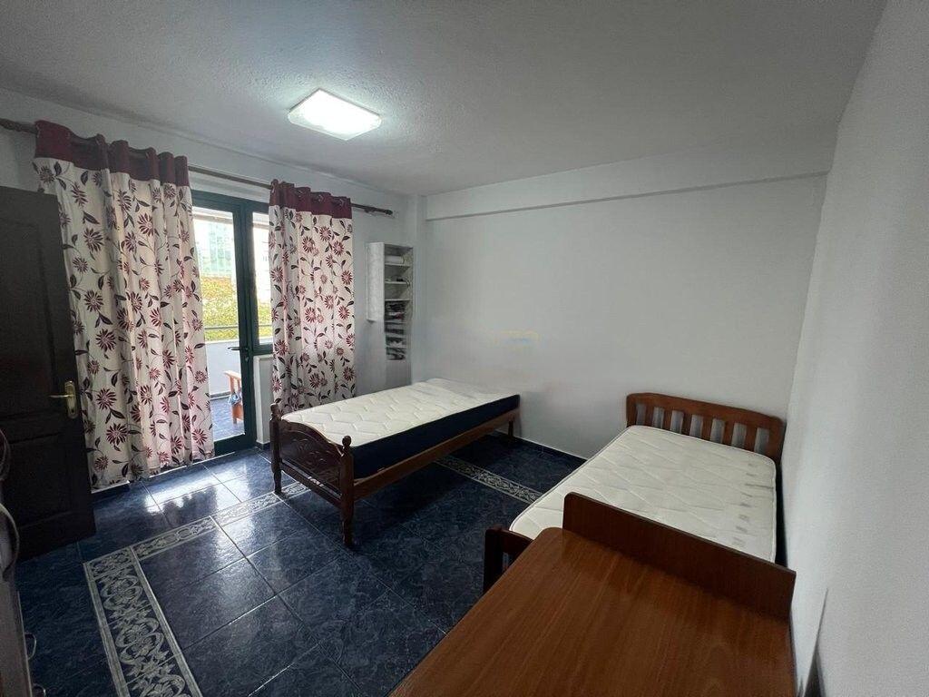 Apartment 1+1 for rent at Bulevardi Zogu i pare, near New Jorku. 500 € /Month