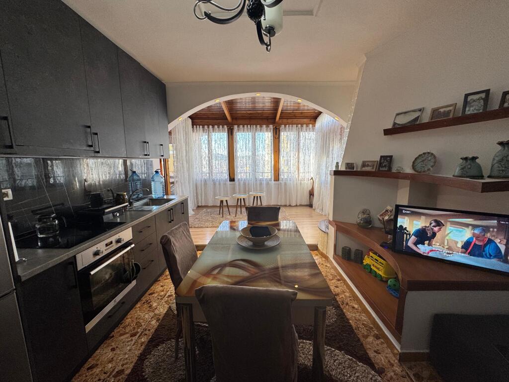 Shitet Apartament 2+1+2 Okazion 1100Euro/m2