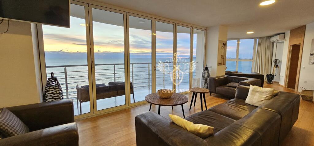 🌊 SHITET APARTAMENT SUPER LUKSOZ 2+1+3+3 SHKËMBI I KAVAJËS, VIJË E PARË ME DETIN