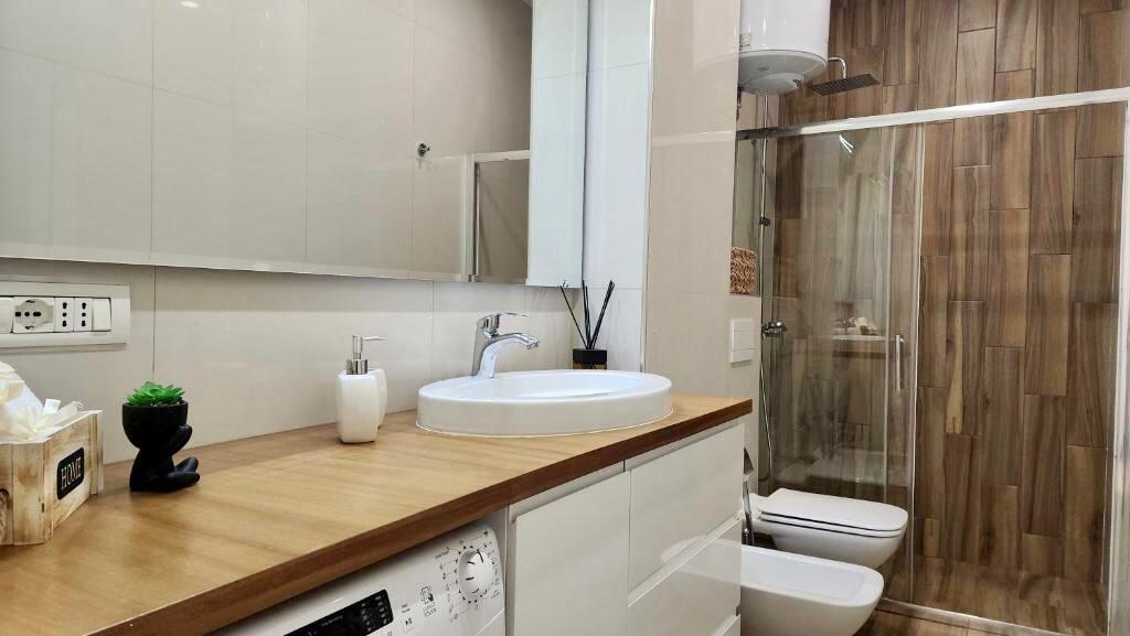 📣 QERA Apartament 2+1 📍 Prane 21-Dhjetorit ✨