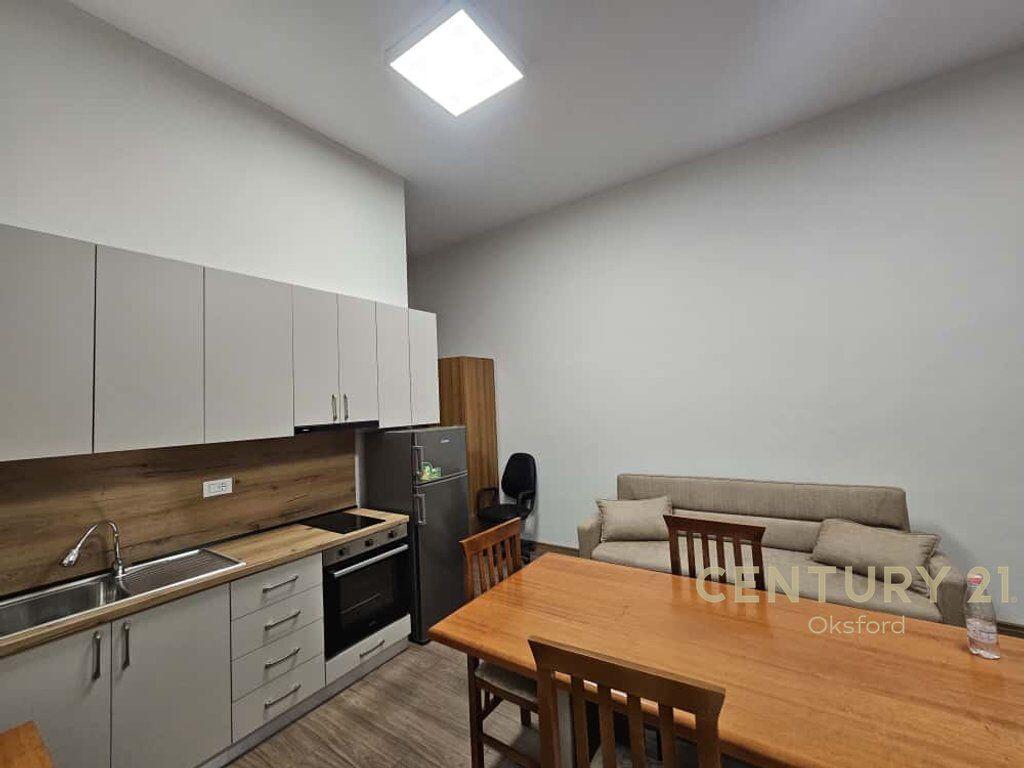 Apartament-studio Me Qira në Selvia, Tiranë