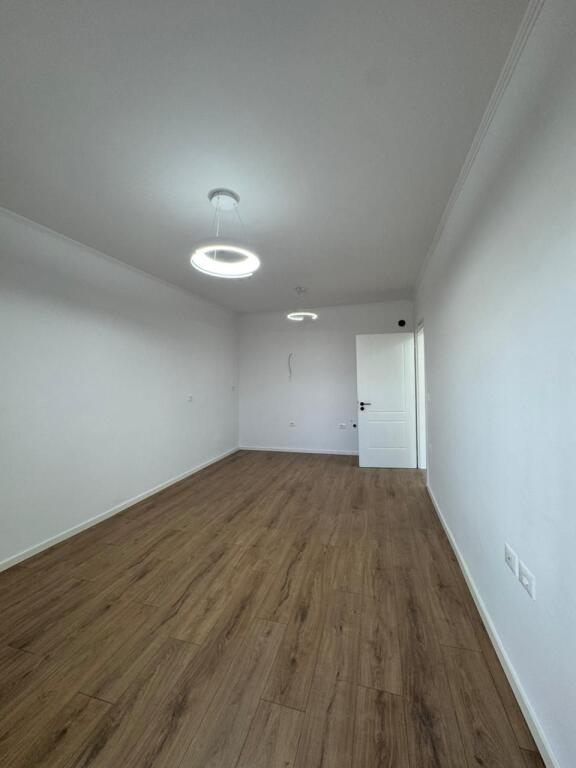 Shitet Apartament 1+1+Ballkon 117.000€ Don Bosko, Viva Market, Tirane