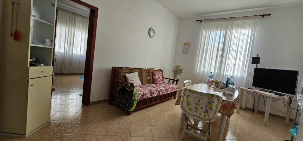 🏡 3-STOREY VILLA FOR SALE POLICE DURRES