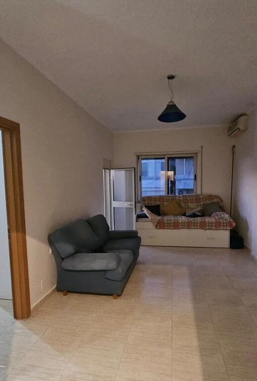 📍 Apartment 1+1 for Sale – Iliria, Beach, Durrës 💰 Price: 85,000 € 📐 Total Area: 60 m² gross 🏢 Floor: 5 with elevator 📍 Area: Iliria – Beach