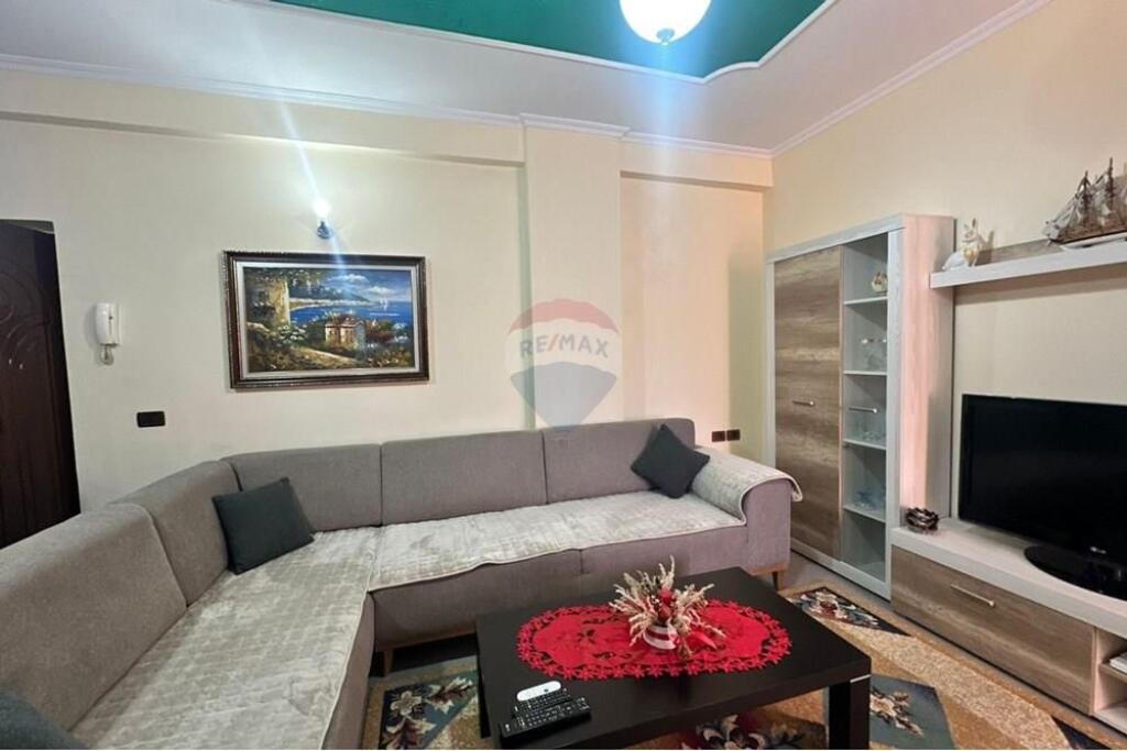 Apartament - Për Qira - Brryli