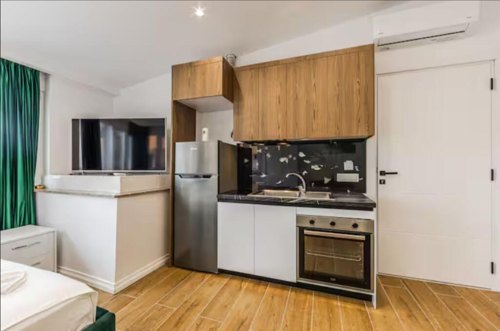 🏡 SHITEN 5 APART–HOTEL ME PAMJE DETI – SHKEMBI KAVAJES