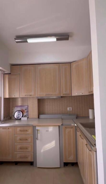 Business Premises for Rent 📍Durres Train Station • 400€ net net✅  • 1+1 + Balcony