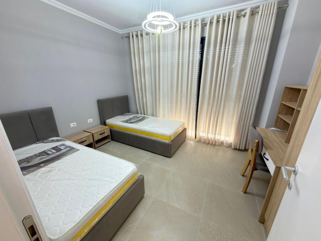 📣 QERA SUPER Apartament 2+1 Me Parking 📍 Liqeni i Thate, Prane Radisson Hotel ✨