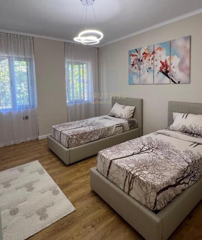 Apartament 2+1+2 Për Shitje në Astir Tiranë.