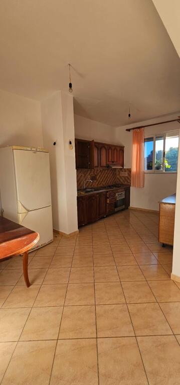 🏡 Two-storey villa with attic for sale – Shkallnur, Durrës