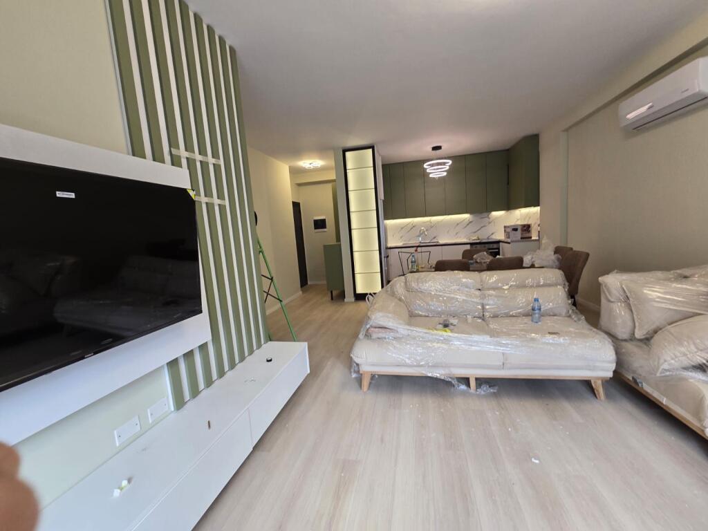 Super apartament me qira Liqeni i Thate