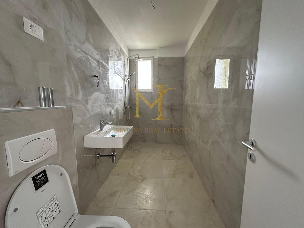 Apartment 1+1 for sale in Plazh Iliria!!