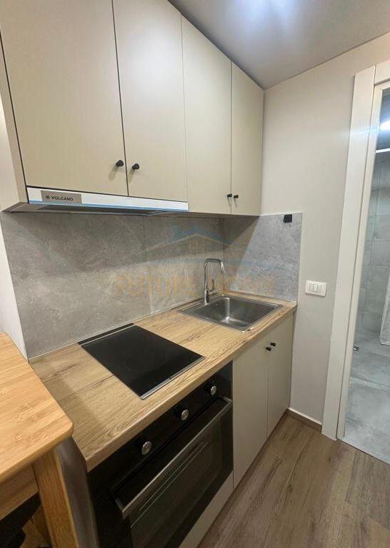 Qera, Apartament 1+1, Qendër, Tiranë.